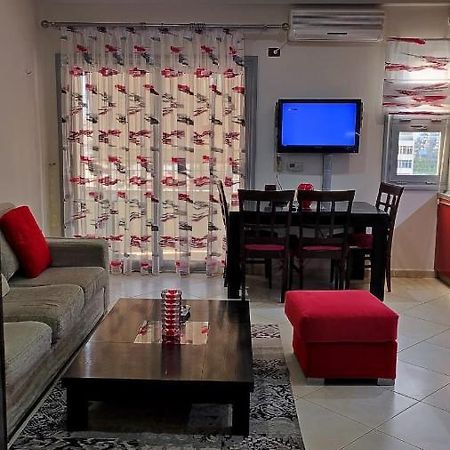 Lolu Apartment Plus Privat Parking Vlore Ngoại thất bức ảnh
