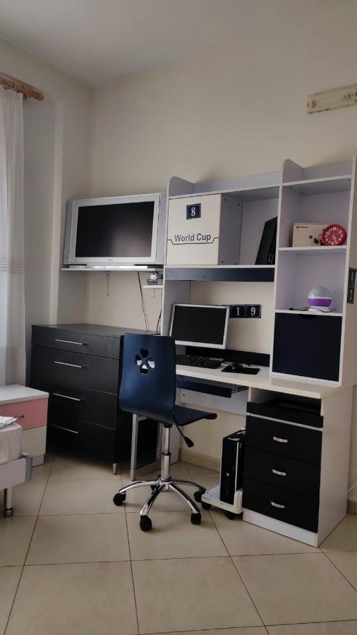 Lolu Apartment Plus Privat Parking Vlore Ngoại thất bức ảnh